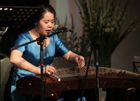 pkp_knjiga_2008_mala.1229088990.JPG